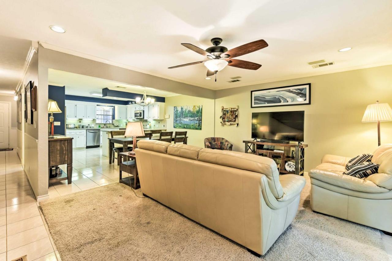 Quiet Lake Conroe Townhome With 2 Boat Slips! Willis 外观 照片