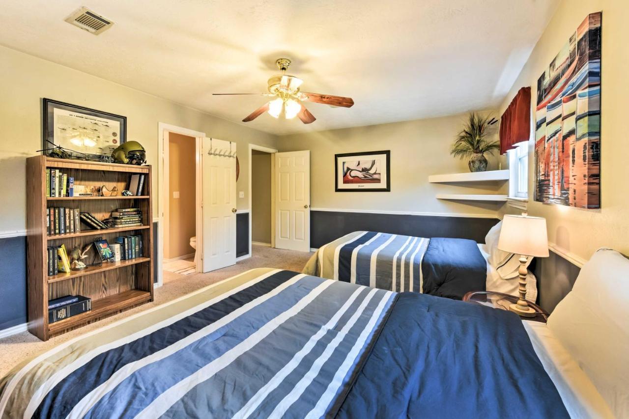 Quiet Lake Conroe Townhome With 2 Boat Slips! Willis 外观 照片