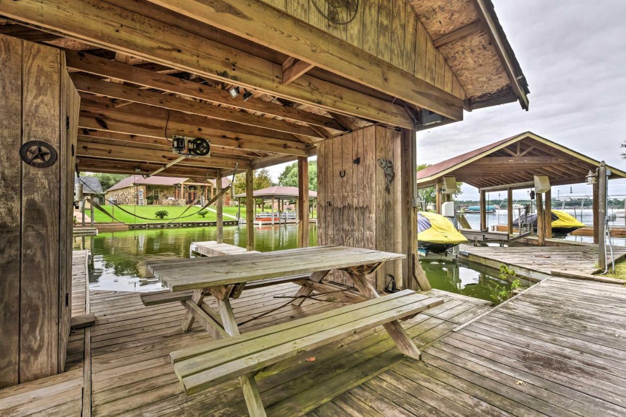 Quiet Lake Conroe Townhome With 2 Boat Slips! Willis 外观 照片