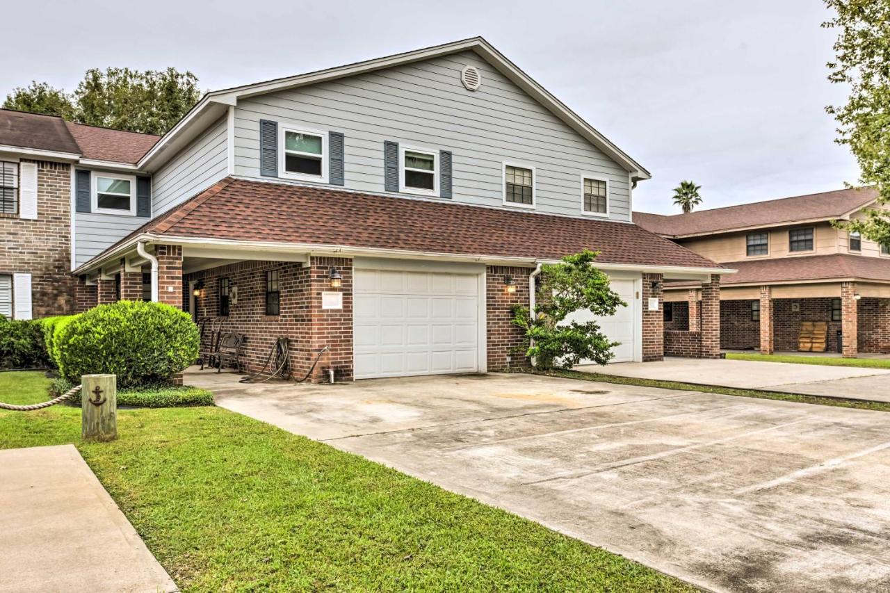 Quiet Lake Conroe Townhome With 2 Boat Slips! Willis 外观 照片